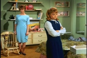 Wanda helps Cissy's funk along by showing off her own dress for the dance and offering to tell Cissy all about the fun she'll be missing.