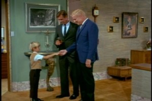 Stanley's apartment has lots of Family Affair green...and what is that table/shelf thing protruding from the wall?