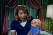 Random amusing screen capture. Can anyone think of a good caption for this?