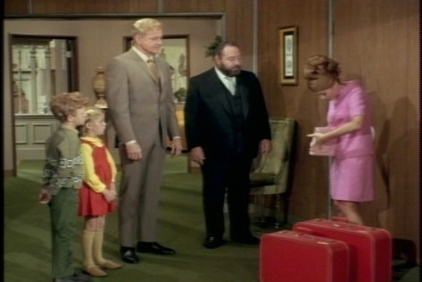 It's a measure of this episode's strangeness that we don't see the twins until we're about three-quarters of the way through, as Cissy prepares to take her updo Alp-ward.
