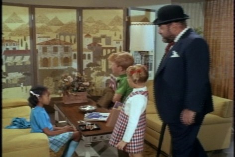 When the twins arrive at home, they are surprised to see Albertine in the lobby.