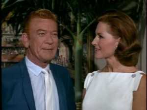 Bill's associate thinks Bill should get a hotel babysitter for Buffy and head straight for the lounge.