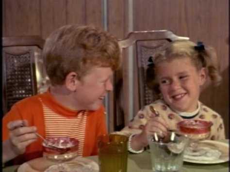 Buffy and Jody are amused, too.