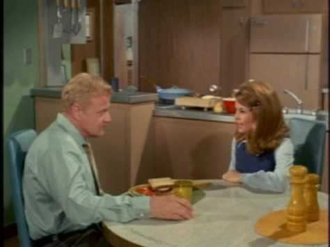 VTS_01_6.VOB_001121584